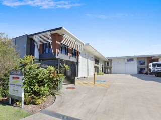 View profile: LARGE WAREHOUSE WITH NEW MEZZANINE OFFICE 